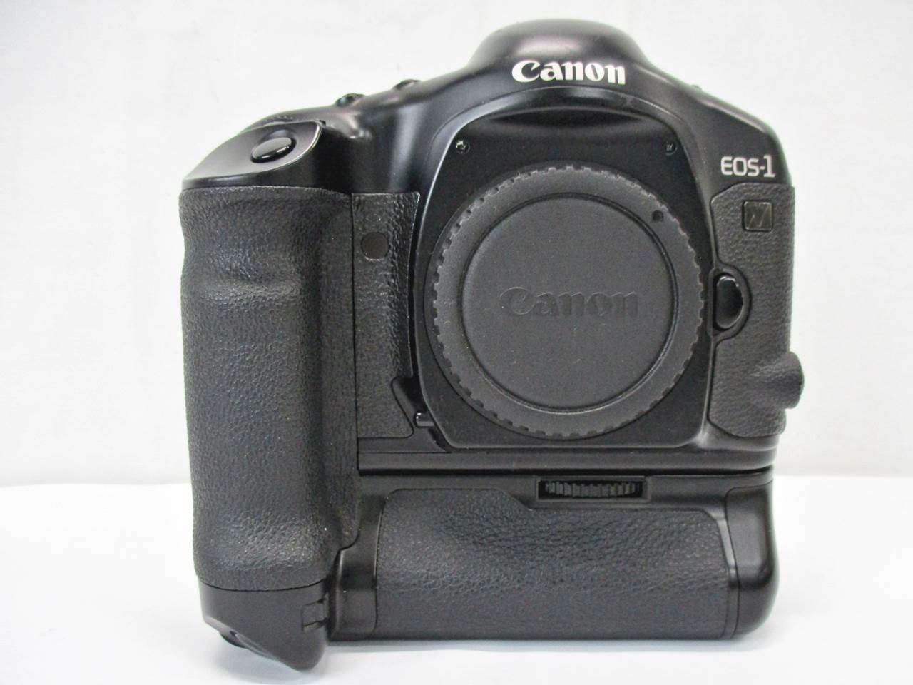 キャノン(CANON) EOS 1V ボディ(グリップ:電池室欠品)＋Canon PB-E2 パワードライブブースター フィルムカメラ
