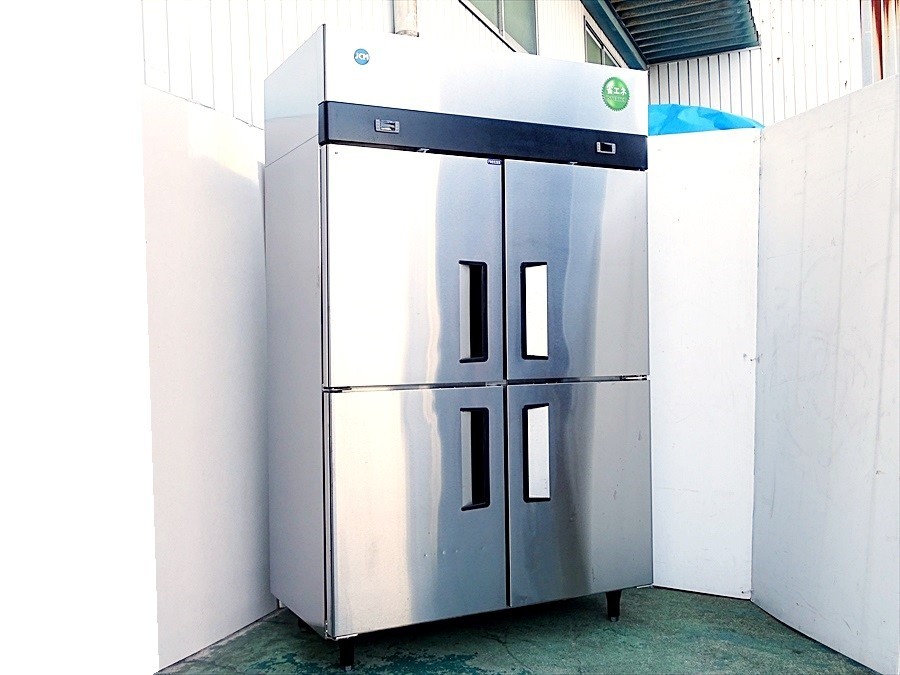 JCM 業務用冷凍冷蔵庫 タテ型4ドア JCMR-1265F1-I 、お買取りしました