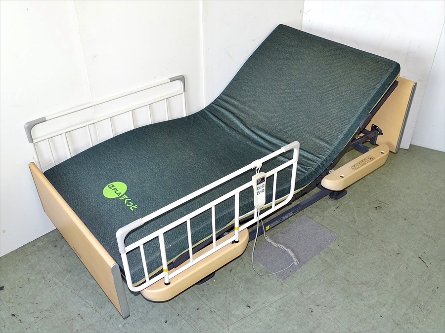 パラマウントベット 電動ベッド 介護ベッド 2モーター、お買取りしま